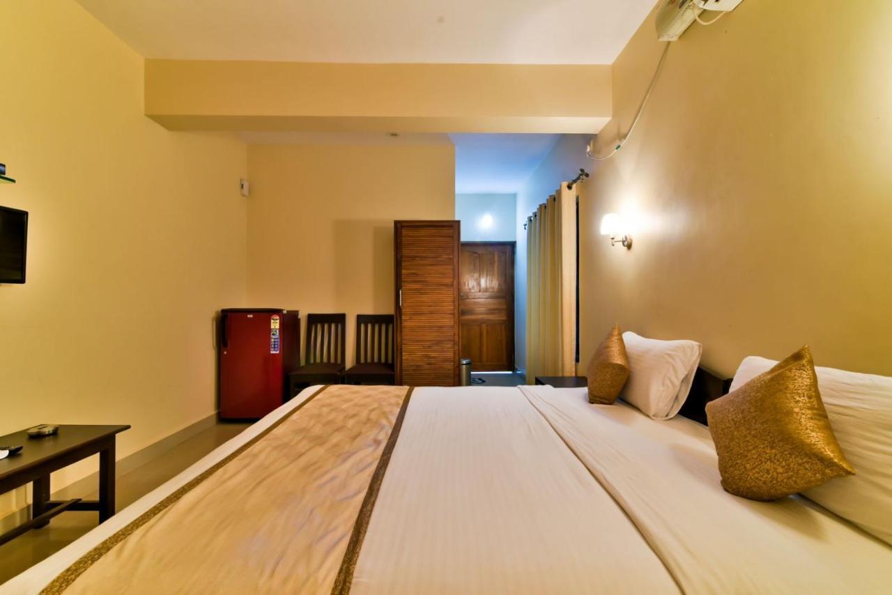 Baga Fantacia Beach Inn Calangute Zewnętrze zdjęcie
